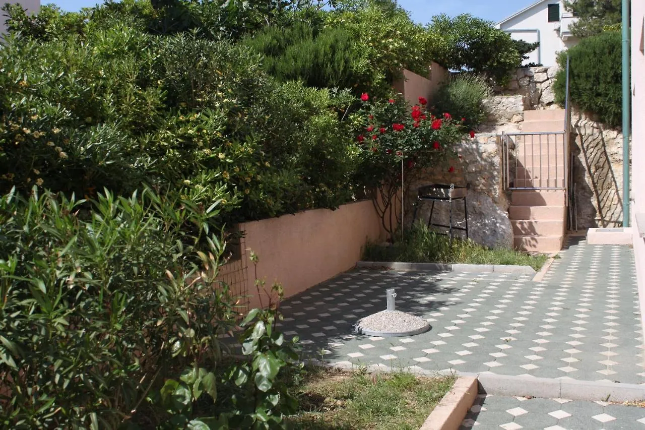 Apartments With A Parking Space Povljana, Pag - 6296 Povljana